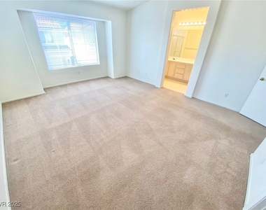 62 Belle Springs Avenue - Photo Thumbnail 14