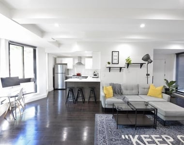 2183 3rd Avenue - Photo Thumbnail 0