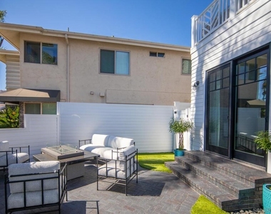 1048 Isabella Ave - Photo Thumbnail 30