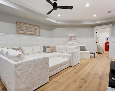 1048 Isabella Ave - Photo Thumbnail 22