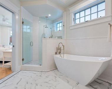1048 Isabella Ave - Photo Thumbnail 17
