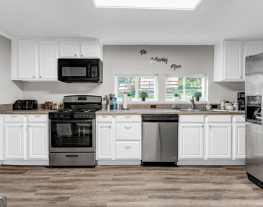 4481 Mclain Circle - Photo Thumbnail 13