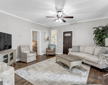 4481 Mclain Circle - Photo Thumbnail 10