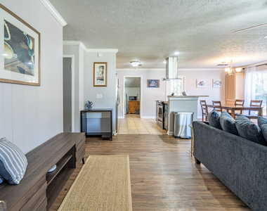 4375 Park Street - Photo Thumbnail 4