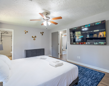 4375 Park Street - Photo Thumbnail 23