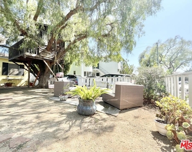 630 North Gardner St - Photo Thumbnail 14