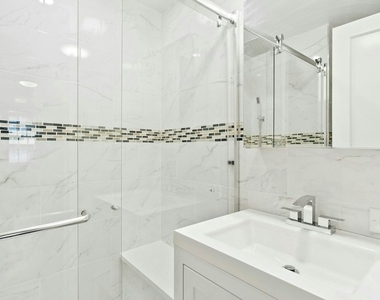304 E 41st Street - Photo Thumbnail 10