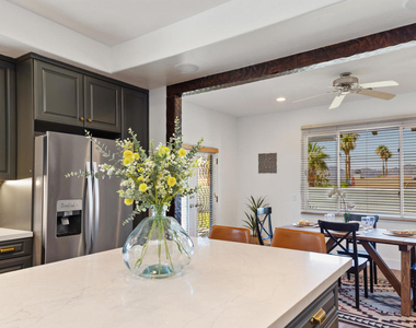 77755 Calle Temecula - Photo Thumbnail 10