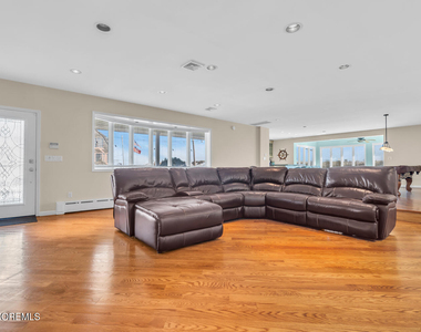 115 N Ocean Avenue - Photo Thumbnail 9
