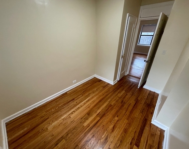 99-58 66th Avenue - Photo Thumbnail 12