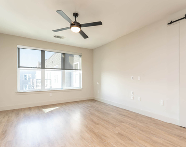 2900 Canton St - Photo Thumbnail 69