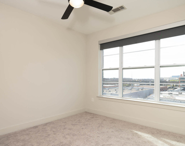 2900 Canton St - Photo Thumbnail 22