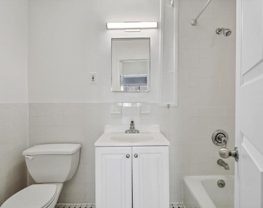 306 E 89th Street - Photo Thumbnail 5