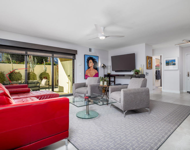 1173 E Alejo Road - Photo Thumbnail 8