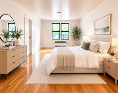 647 Albany Avenue - Photo Thumbnail 2
