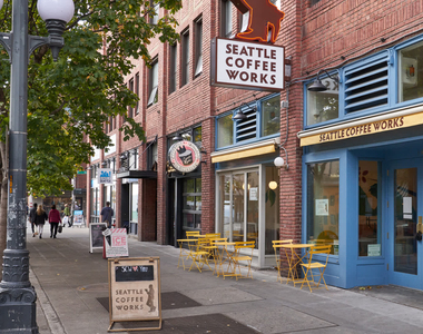 1600 2nd Ave - Photo Thumbnail 33