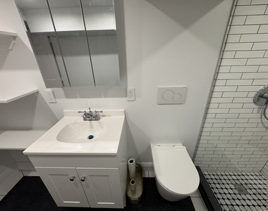 159-14 Cryders Lane - Photo Thumbnail 5