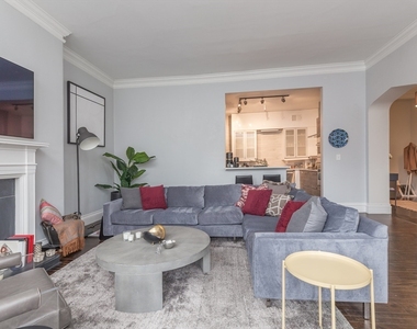 286 Beacon St - Photo Thumbnail 2