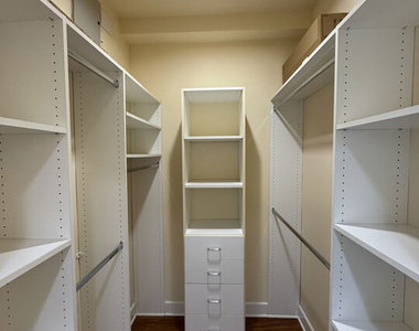 11722 Ohio Avenue - Photo Thumbnail 20