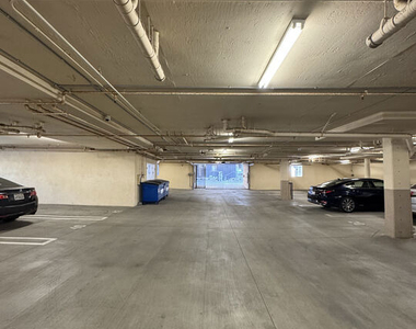 11722 Ohio Avenue - Photo Thumbnail 35