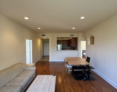 11722 Ohio Avenue - Photo Thumbnail 11