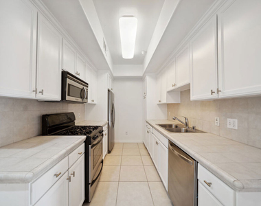 3328 S. Oakhurst Ave. - Photo Thumbnail 1