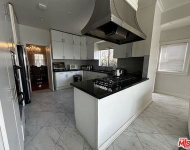 10736 Ashton Avenue - Photo Thumbnail 8