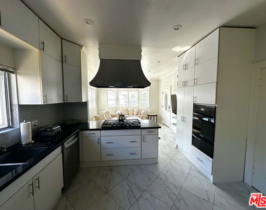 10736 Ashton Avenue - Photo Thumbnail 7