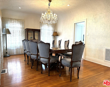 10736 Ashton Avenue - Photo Thumbnail 6