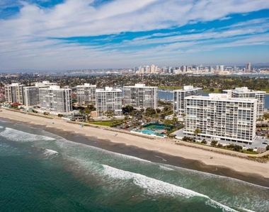 1810 Avenida Del Mundo - Photo Thumbnail 34