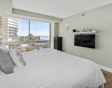 1810 Avenida Del Mundo - Photo Thumbnail 23