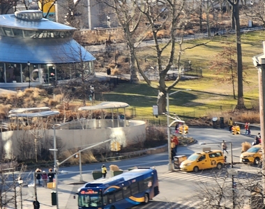 Water Street - Photo Thumbnail 19