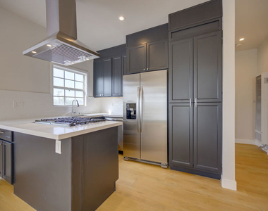 3035 West Boulevard - Photo Thumbnail 12