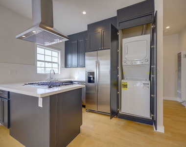 3035 West Boulevard - Photo Thumbnail 11
