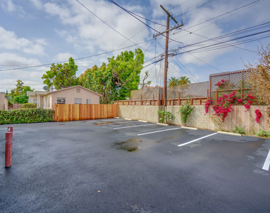 3035 West Boulevard - Photo Thumbnail 3