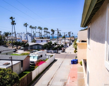 207 Elkwood - Photo Thumbnail 15