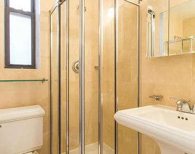 346 East 18th Street - Photo Thumbnail 3