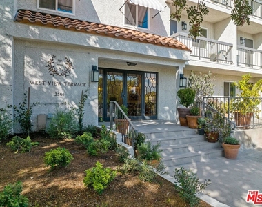 2501 S Westview Street - Photo Thumbnail 1