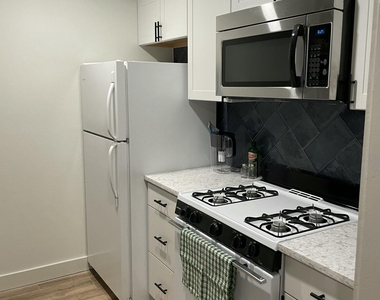 1415 N Ochoa Street - Photo Thumbnail 9