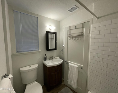 1415 N Ochoa Street - Photo Thumbnail 11