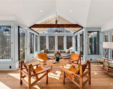 106 Old Stone Hill Road - Photo Thumbnail 7