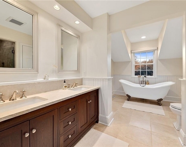 106 Old Stone Hill Road - Photo Thumbnail 18