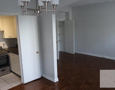 534 W Stratford - Photo Thumbnail 3