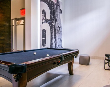 100 Dupont Street - Photo Thumbnail 15