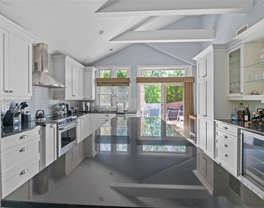 112 Ocean Road - Photo Thumbnail 6