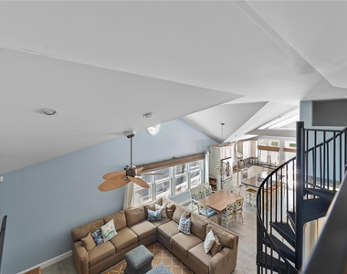 112 Ocean Road - Photo Thumbnail 15