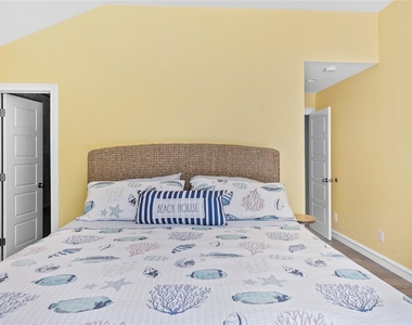 112 Ocean Road - Photo Thumbnail 7