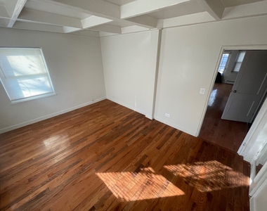147-15 Village Road - Photo Thumbnail 7