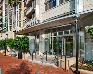 4440 Willard Ave. - Photo Thumbnail 1