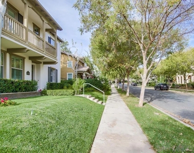 15562 Bristol Ridge Terrace - Photo Thumbnail 4